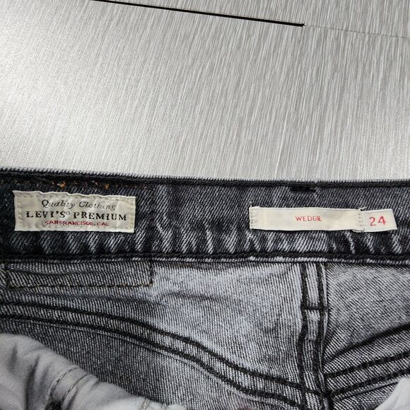 Levis Big E Womens Wedgie Straight Leg Jeans Size 24 Gray High Rise Button Fly - Picture 4 of 13